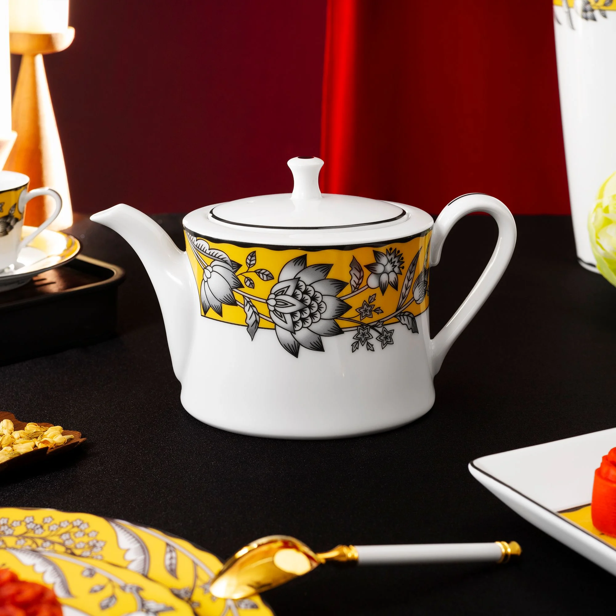 Bộ ấm chén uống trà (ấm 630ml, chén 240ml) 13 món sứ trắng | Chelsea Estate 1779L - T014M